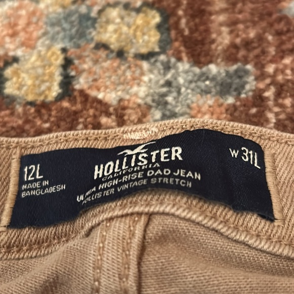 HOLLISTER Ultra High-Rise Brown Cargo Dad Jeans - 12 L - Picture 3 of 3